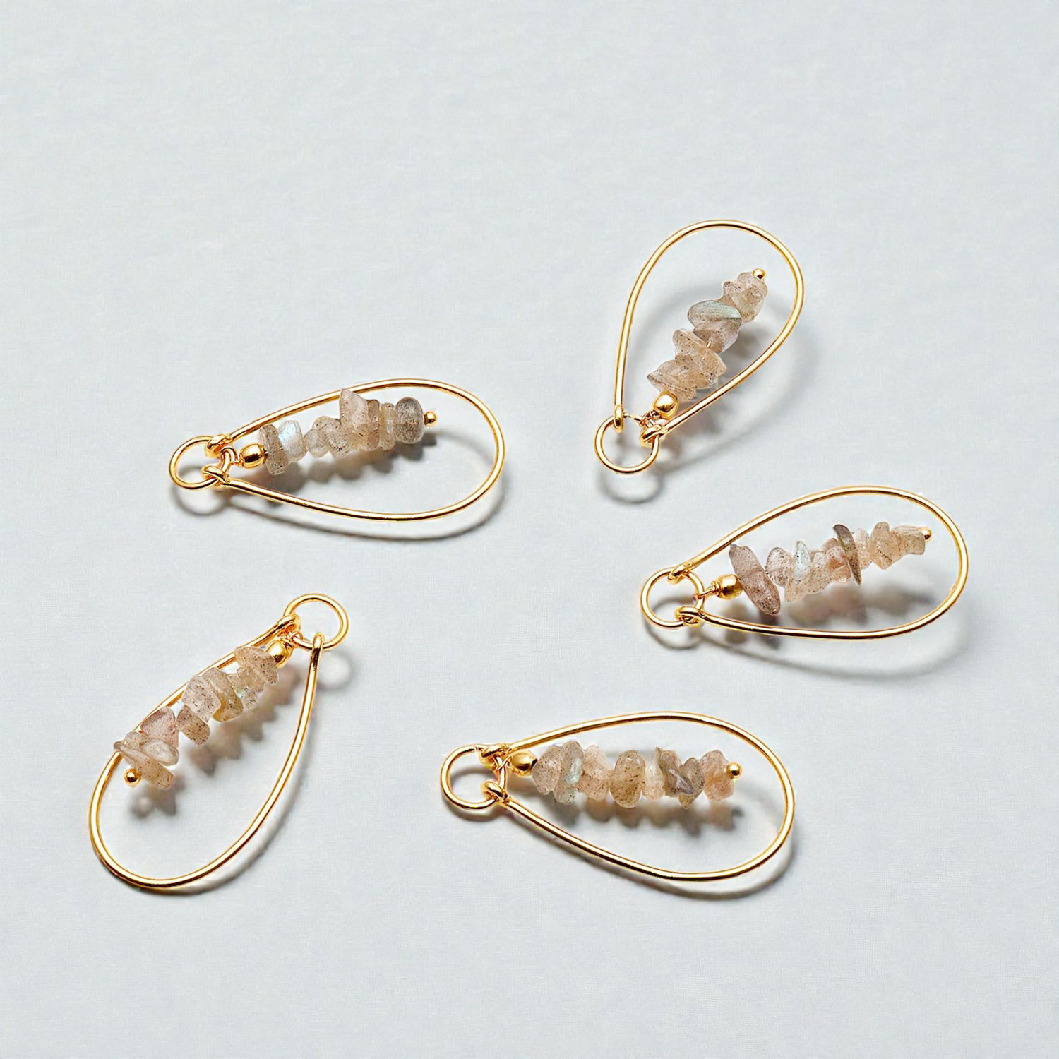 ลาบราโดไรต์