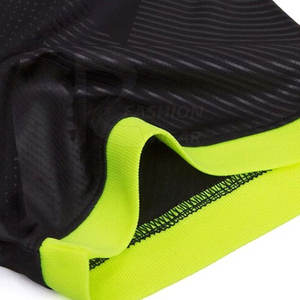 Uniforme de fútbol para hombre de alta calidad con la mejor venta Nuevo diseño Precio al por mayor Ropa de fútbol de alta calidad - Product Image 4