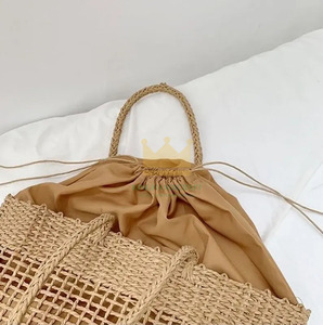 Sac de plage Boho haute couture avec pompon en jacinthe d'eau fabricant de premier plan au Vietnam - Product Image 4