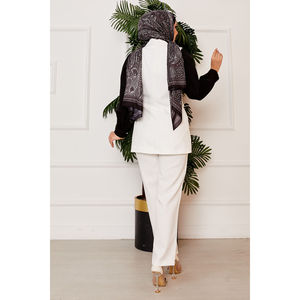 Conjunto de chaleco de satén blanco con lazo lateral - Product Image 6