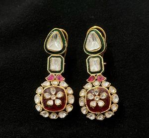 Boucles d'oreilles tendance en moissanite plaquées or de qualité supérieure, collection pour femmes et jeunes filles, idéales pour les mariages et les soirées - Product Image 2