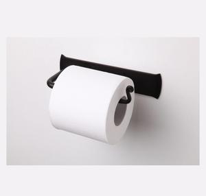 Porte-papier toilette compact pour les petits espaces de salle de bain avec un design mural efficace - Product Image 1
