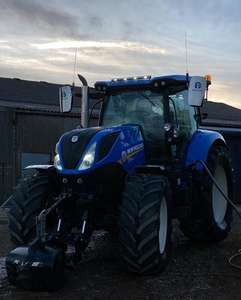 El tractor agrícola New-Holland TT75 más vendido, bastante usado con poco combustible. - Product Image 2