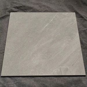 กระเบื้องปูพื้นภายนอกเซรามิกแบบด้าน ขนาด 600x600 มม. หนา 9 มม. - ดีไซน์ทันสมัยสำหรับอพาร์ทเมนต์ ห้างสรรพสินค้า โรงเรียน และโรงแรม พร้อมคุณสมบัติกันความร้อน - Product Image 1
