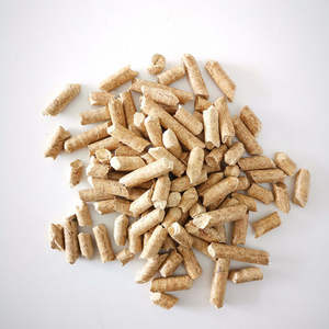 Fabricante Profesional de Pellets de Madera de Abeto/Pino/Haya de 6mm/8mm - Product Image 1