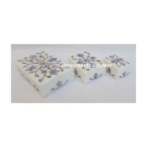 Belle boîte à bijoux en nacre naturelle incrustée de bleu de marbre blanc avec décoration de bijoux de mariage pour le fournisseur indien - Product Image 1