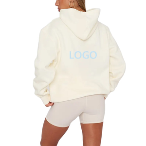 Sweat-shirt à capuche décontracté ample à manches longues en coton de haute qualité pour femmes, personnalisé pour l'hiver, avec cordon de serrage et badge - Product Image 3