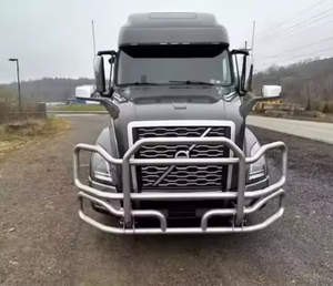 Très demandé à la vente : Camion semi-remorque Volvo VNL64T760 2021 avec cabine couchette à toit surélevé, occasion avec GARANTIE - Product Image 3