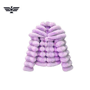 Dernier modèle de veste matelassée rose élégante et luxueuse pour femme, imperméable, douce, en fausse fourrure, avec rembourrage en coton, pour l'hiver. - Product Image 6