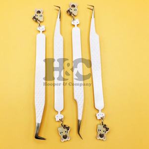 Pinzas para Pestañas Profesionales de Acero Inoxidable con Diseño de Hello Kitty, Antimagnéticas, Duraderas, Agarre Perfecto, Color Personalizable, Gran Venta - Product Image 5