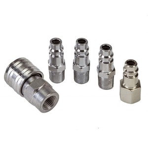 Raccords en acier inoxydable usinés CNC de fabrication européenne Systèmes hydrauliques Finition polie Processus de tournage Applications de machines - Product Image 1