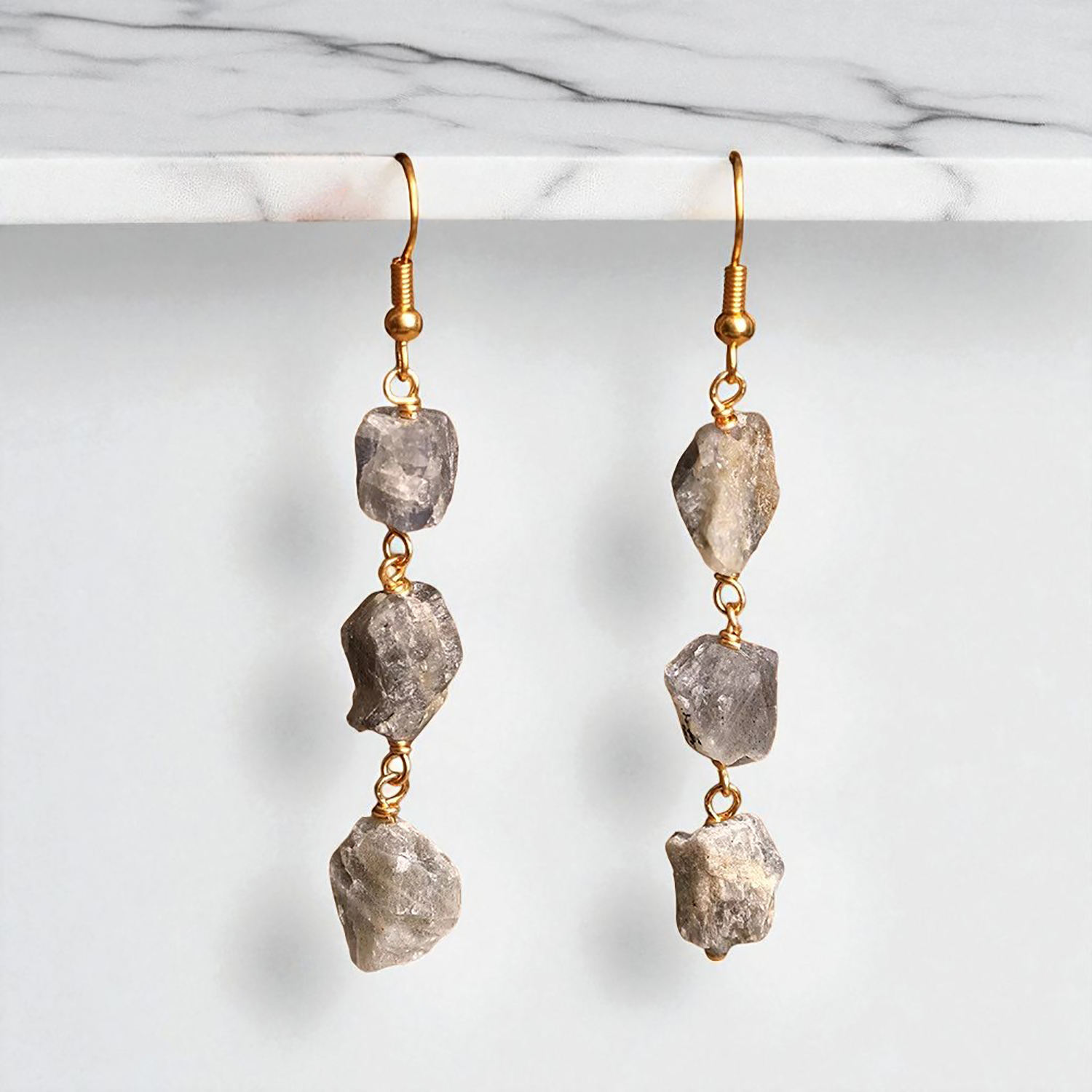 ลาบราดอไลท์