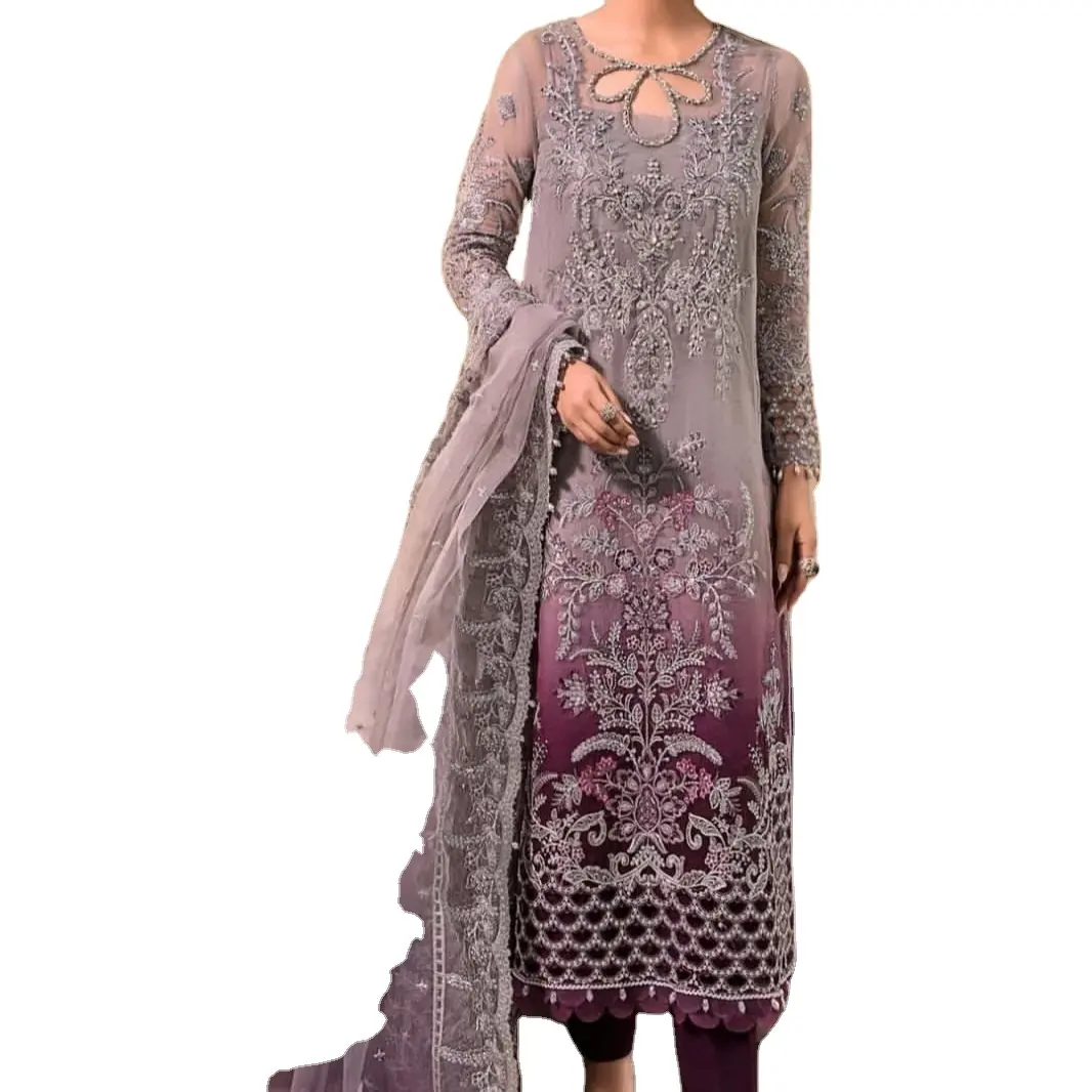 2024 مع فساتين هندية وباكستانية متميزة، شهيرة بأعلى جودة وتطريز كثيف، مثالية لملابس الحفلات المذهلة