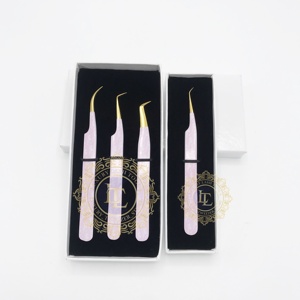 Meilleure vente de papier de revêtement durable pointe d'or pince à cils personnalisable marque privée prix de gros emballage de boîte de carte - Product Image 5