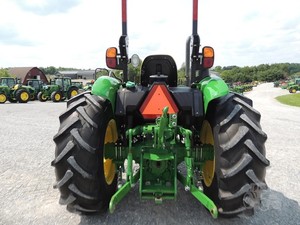 2021 JOHN E 5065E |   Mini Tractor Johnn 5065E 4WD/2WD con Motor Diésel de 75/40/25/20HP para Uso Agrícola - Product Image 5