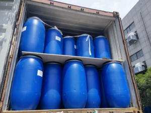 Impermeabile resistente all'olio Anti-incrostazione ignifugo liquido resistente al fuoco per RF-330 dell'agente ausiliario chimico del tessuto tessile - Product Image 2