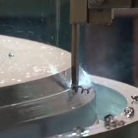 Grand anneau de turbine en acier et composants usinés sur mesure pour l'hydroélectrique avec usinage CNC