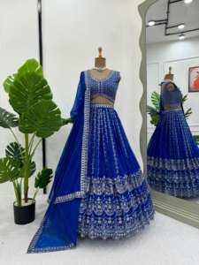 Boutique Collections Foux gorgette Lehenga Choli avec Sequnce et fil pour les femmes disponibles au prix de gros - Product Image 3