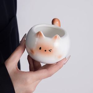 Tazza da Caffè e Tè in Ceramica Creativa a Forma di Gatto, Design Floreale Carino per Uso Domestico e Commerciale, Regalo per Coppie - Product Image 3