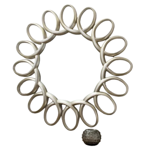Espejo de pared de Metal de variedad exclusiva Premium Chapado en plata, espejo de pared decorativo hecho a mano más vendido para uso doméstico - Product Image 1