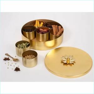 Bocaux à épices en métal très vendus, conservant la texture originale des épices, design élégant améliorant l'ensemble de la présentation de la cuisine - Product Image 2