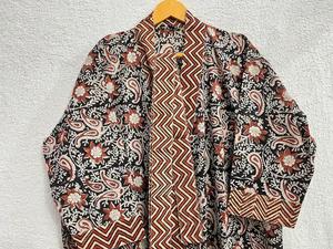 Robe Kimono en coton noir Boho fait à la main Robe longue imprimée Paisley pour femmes, tenue de nuit de bain d'été décontractée pour demoiselles d'honneur - Product Image 2