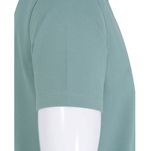 เสื้อโปโลผู้ชายสีฟ้าอ่อน ผ้าคอตตอนปิเก้ แขนสั้น สวมใส่สบาย ทรงปกติ ระบายอากาศได้ดี ดีไซน์เรียบง่าย - Product Image 4