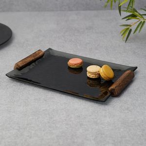 Plateau de service rectangulaire moderne en métal noir avec poignées en bois, plateau de table minimaliste pour la maison, l'hôtel, la salle à manger, les cadeaux - Product Image 1