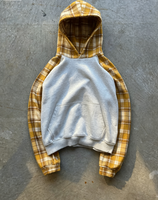 Sweat à capuche zippé pour homme en tissu gaufré de haute qualité, imprimé DTG, avec logo personnalisé et couleurs de patchs sur mesure.