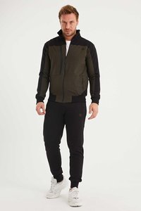 Costumes d'entraînement d'athlétisme pour hommes et femmes étudiants, vente en gros d'usine, Fitness personnalisé, vêtements de sport d'athlétisme - Product Image 2