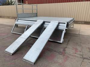 Semi-remorque à benne basculante de 3 à 5 tonnes - Product Image 2