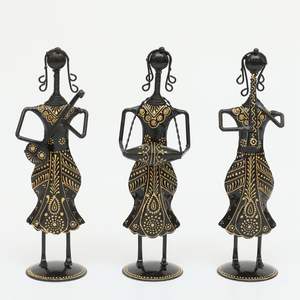 Ensemble de 3 poupées de musicien Eiko Pièce maîtresse en métal - Product Image 3