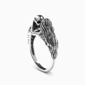 Jeulia Kiss of Death <b>Skull</b> Sterling Silver Fashion <b>Ring</b> for Children - Product Image 3