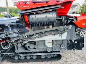 Nueva Cosechadora de Arroz Kubota ER-438 de 8 Filas con Alimentación Superior, Diésel, Distancia entre Filas de 300 mm - Product Image 6