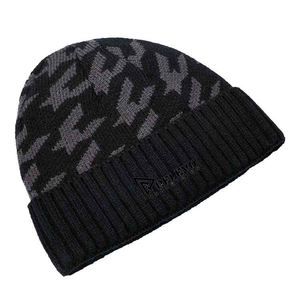 Custom Printing Wholesale 180Gsm High Quality Solid Color Knitted Beanies Unisex Autumn <b>Winter</b> Outdoor Warm 3D Embroidery 100% - Product Image 5