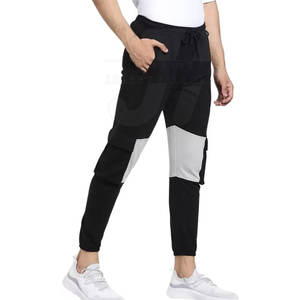 Pantalon de jogging confortable de haute qualité pour hommes Pakistan fait léger couleur unie tenue décontracté prix de taille moyenne - Product Image 3