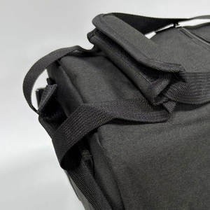 Estuche de Transporte Impermeable para Bolos con Bolsillo Lateral de Malla, Duradero, Capacidad de 50-70L, para Viajes, Competencias y Torneos Masculinos - Product Image 3