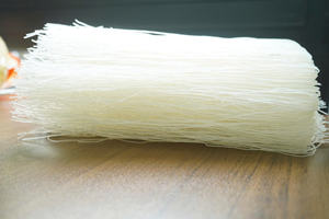 Fideos de Arroz Finos Artesanales Secos, Técnica Tradicional de Vaporización Nam Dinh, Extra Resistentes, No Ablandables, Bolsa de Alta Calidad 1kg OEM/ODM - Product Image 3