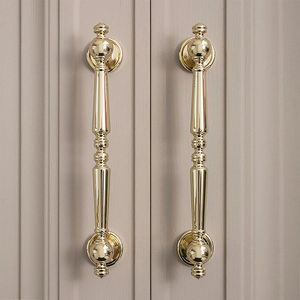 Manija de Puerta de Latón Macizo de Primera Calidad con Acabado Dorado Antiguo, Manija de Diseño Resistente para Puerta Principal, Uso en Hoteles y Villas - Product Image 3
