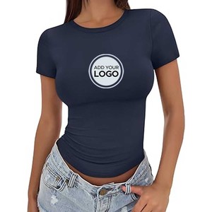 T-shirt pour femme en coton 100% écologique, col rond, coupe classique, avec imprimé, manches courtes - Product Image 1