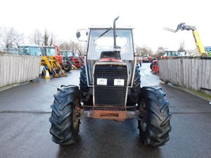 Manuels d'utilisation pour Massey Ferguson 390 4WD - Product Image 3