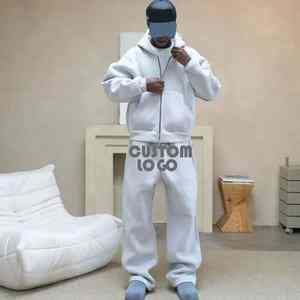 Conjunto Deportivo Personalizado de 2 Piezas para Hombre, Sudadera con Capucha Holgada de Felpa, 100% Poliéster, Corte Ajustado, Ligero y de Alta Calidad para Invierno - Product Image 1