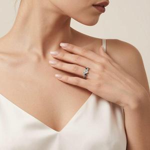 แหวนคู่รัก Jeulia Olivetta Heart Promise Ring ชุบโรเดียม เงินสเตอร์ลิง ประดับด้วยเพชรซิร์คอน - Product Image 4