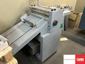 เครื่องจักร Multigraf DCM-45 สำหรับการพับและการเจาะรูขนาดเล็กความเร็วสูง มือสองขาย - Product Image 2