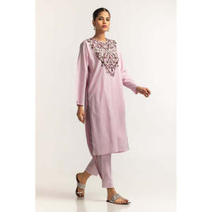 Chemise décontractée prête à porter en lin rose teint avec broderie florale et pantalon assorti en tissu Nep Lawn - Product Image 2