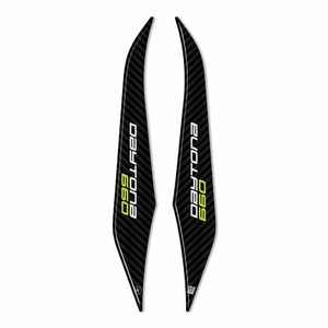 Adesivi protettivi 3D per pannelli laterali moto compatibili con Triumph Daytona 660 2024 - Product Image 2