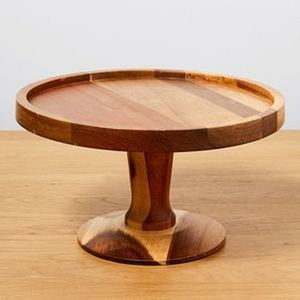 Soporte de pastel de madera ecológico hecho de madera natural sostenible con detalles artesanales para una presentación de postre elegante - Product Image 6