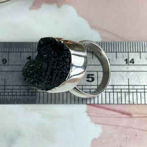 Anillo de diamante Herkimer de moldavita cruda, joyería de piedras preciosas de declaración de plata esterlina para ella - Product Image 5