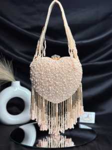 Bolso de Mano de Novia en Forma de Corazón con Cuentas de Terciopelo y Perlas Hechas a Mano para Moda Vintage con Cierre de Cremallera, Bolso de Fiesta, Estilo Indio - Product Image 4