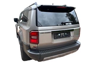 SUV Diésel 2025 4x4, Motor 2.8L, 205HP (151kW), Transmisión Automática, 5 Plazas, Tapicería de Tela Oscura, R18, Solo 10 km de Kilometraje - Product Image 5